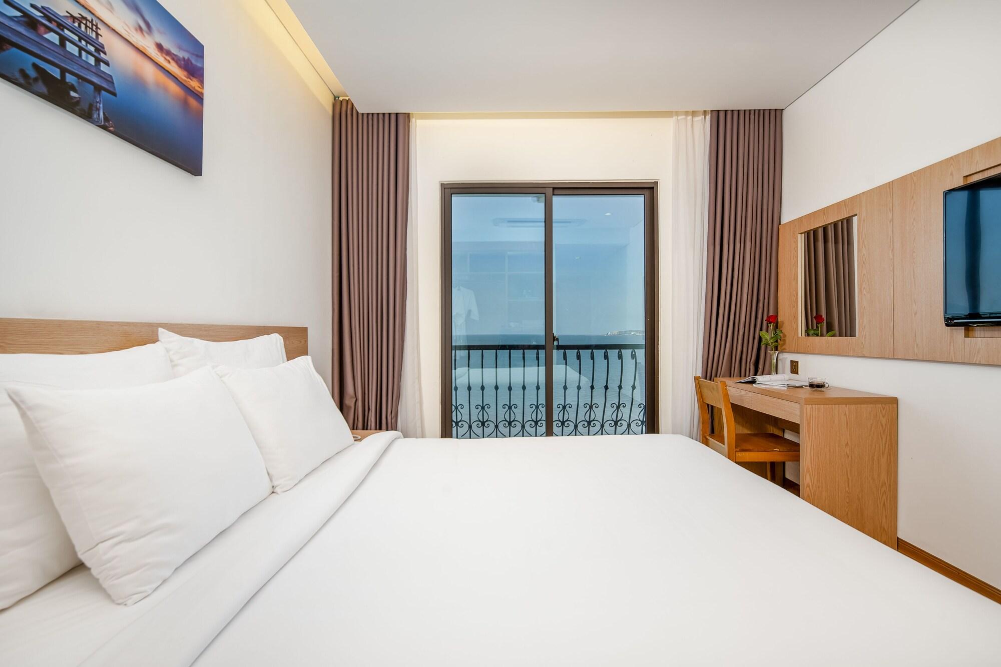 Gold Boutique Hotel Danang Экстерьер фото